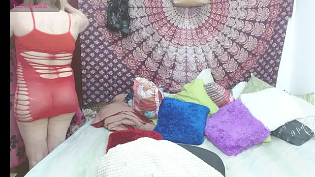 elena evans online show from October 21, 8:43 pm