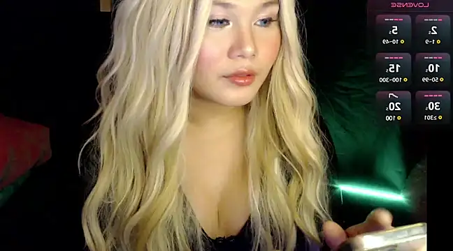 Snapshot of stacey_wills44 chatting on December 3, 6:54 am stacey wills44 online show from December 3, 6:54 am