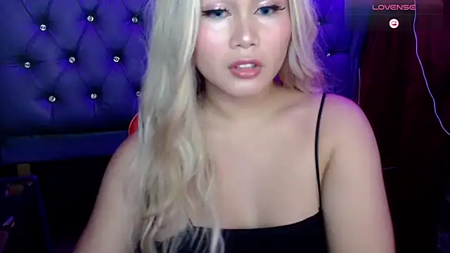 stacey wills44 online show from March 6, 10:26 pm