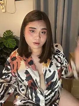 mysticofcum online show from March 8, 2:04 am