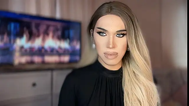 Ts glamxxxx online show from April 14, 3:44 am