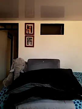 cosmicwind online show from December 25, 7:24 pm