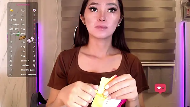 Itsme claire online show from December 5, 12:04 am