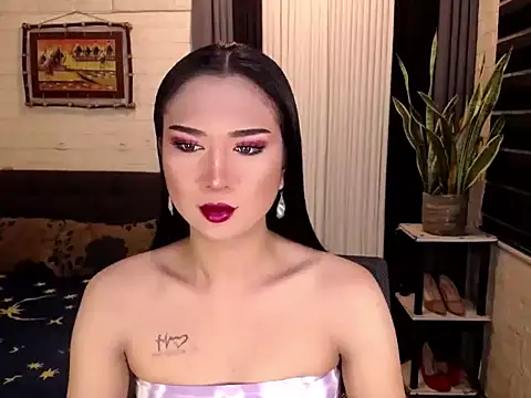 Snapshot of Yesha_harper chatting on December 13, 4:49 pm Yesha harper online show from December 13, 4:49 pm