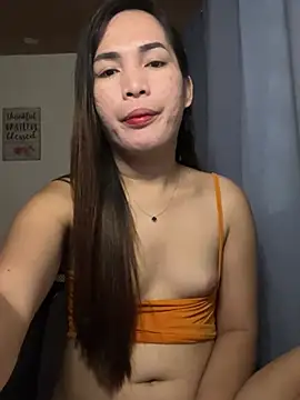 Snapshot of Msyensmith chatting on March 7, 12:22 am Msyensmith online show from March 7, 12:22 am