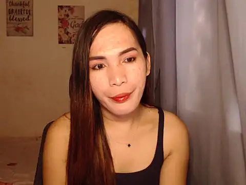 Snapshot of Msyensmith chatting on March 18, 6:10 am Msyensmith online show from March 18, 6:10 am