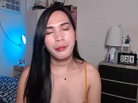 Snapshot of Msyensmith chatting on September 21, 10:43 am Msyensmith online show from September 21, 10:43 am