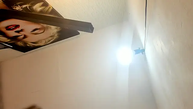 sarita loven online show from April 14, 4:50 am