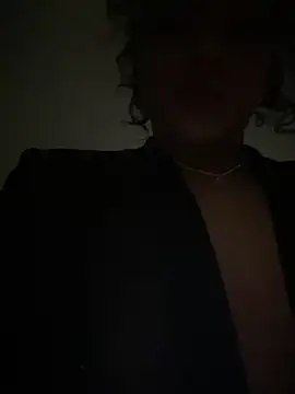 Snapshot of sophiahot_thick chatting on September 24, 4:07 am sophiahot thick online show from September 24, 4:07 am