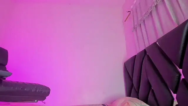stephany doll  online show from July 21, 12:08 pm