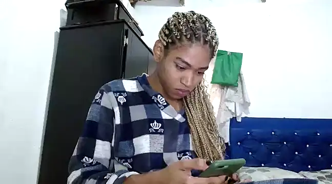 Snapshot of angelamarie1 chatting on January 9, 12:30 pm angelamarie1 online show from January 9, 12:30 pm