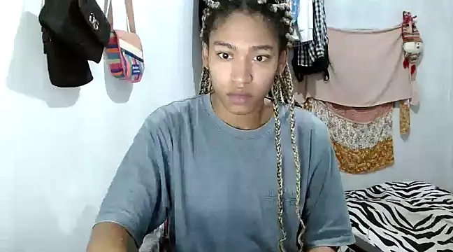 Snapshot of angelamarie1 chatting on February 13, 2:17 am angelamarie1 online show from February 13, 2:17 am
