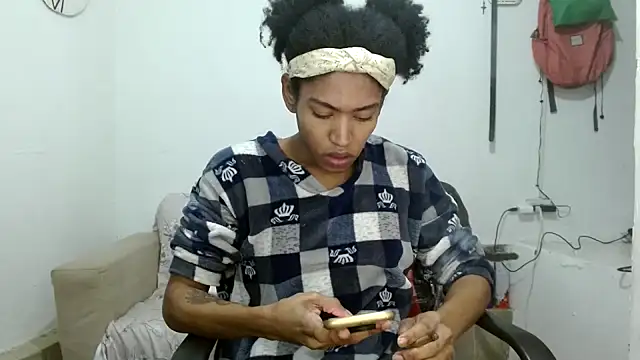 Snapshot of angelamarie1 chatting on September 28, 11:20 am angelamarie1 online show from September 28, 11:20 am