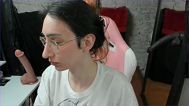 Mayala   online show from March 28, 10:11 pm