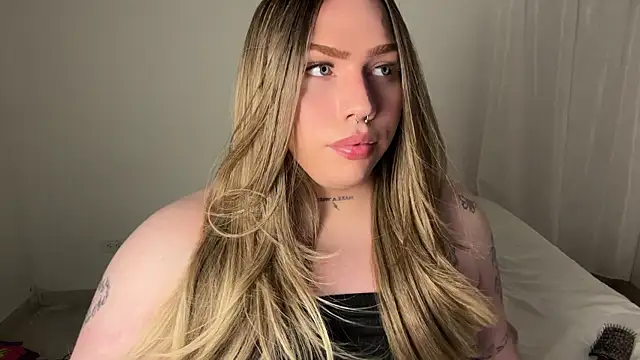 IsabellaFigueredo   online show from March 1, 1:33 am