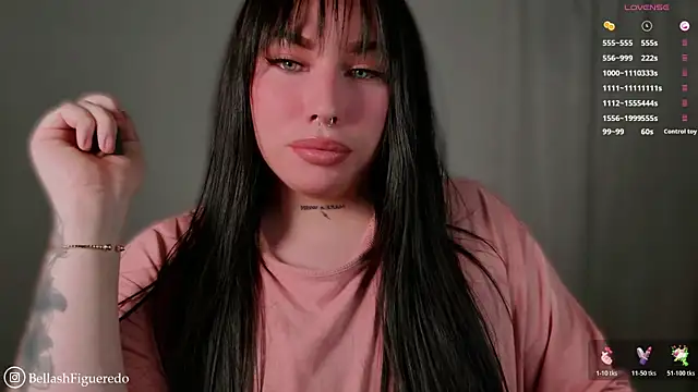 IsabellaFigueredo   online show from April 1, 12:45 am