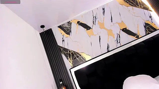 eileen tanihara online show from November 5, 7:47 pm