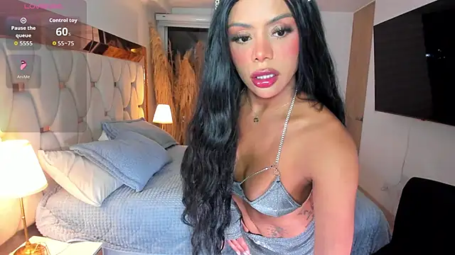 Snapshot of HOT_LADY_777 chatting on September 27, 2:42 am HOT LADY 777 online show from September 27, 2:42 am
