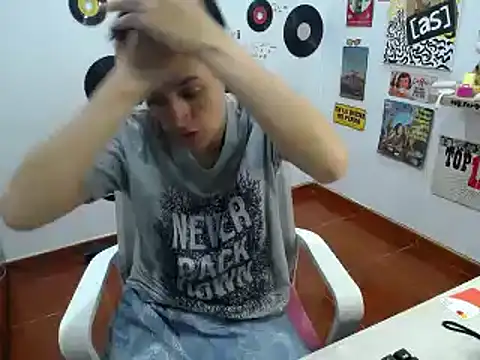 Snapshot of 9_Fernanda_9 chatting on March 6, 12:15 am 9 Fernanda 9 online show from March 6, 12:15 am